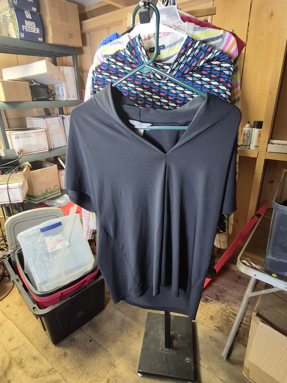 H&M Black V-Neck Short Sleeve Tunic Top Bin 57